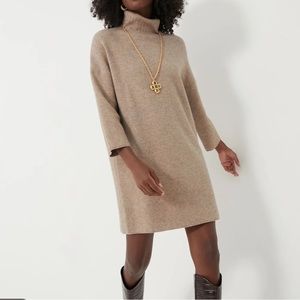 Hazelwood Vivianne Dress
POMANDER PLACE